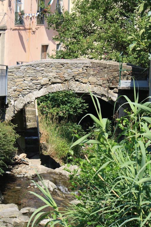 Su Per I Coppi Hotell Manarola Exteriör bild