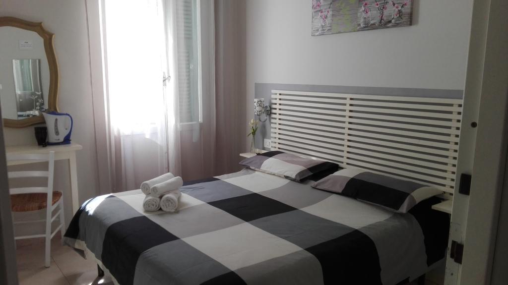 Su Per I Coppi Hotell Manarola Exteriör bild