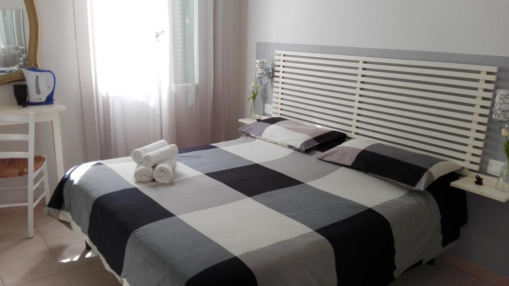 Su Per I Coppi Hotell Manarola Exteriör bild